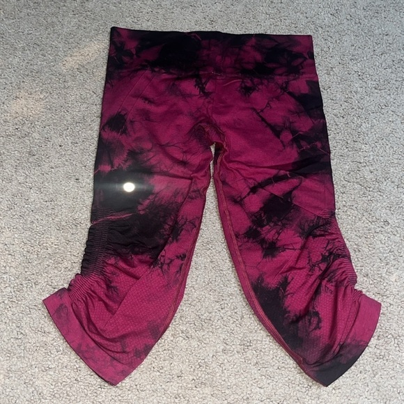 Lululemon In The‎ Flow Crop II Seamless Leggings Wine Berry / Bordeaux Drama 8 - Picture 8 of 9
